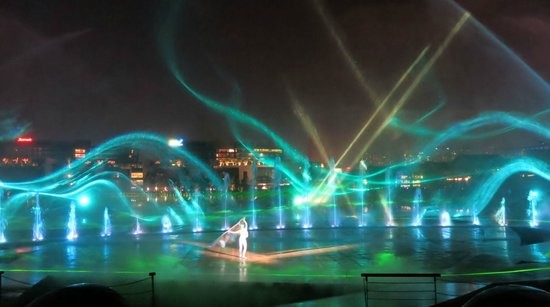 Colorful RGB Outdoor Laser Light Show With Laser Water Screen Projector