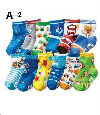Good washable knitted colorful design anti-bacterial terry cotton boys socks