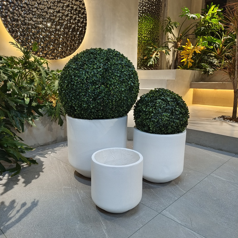 Frost Resistant Patio Fiber Clay Planters Round Shape