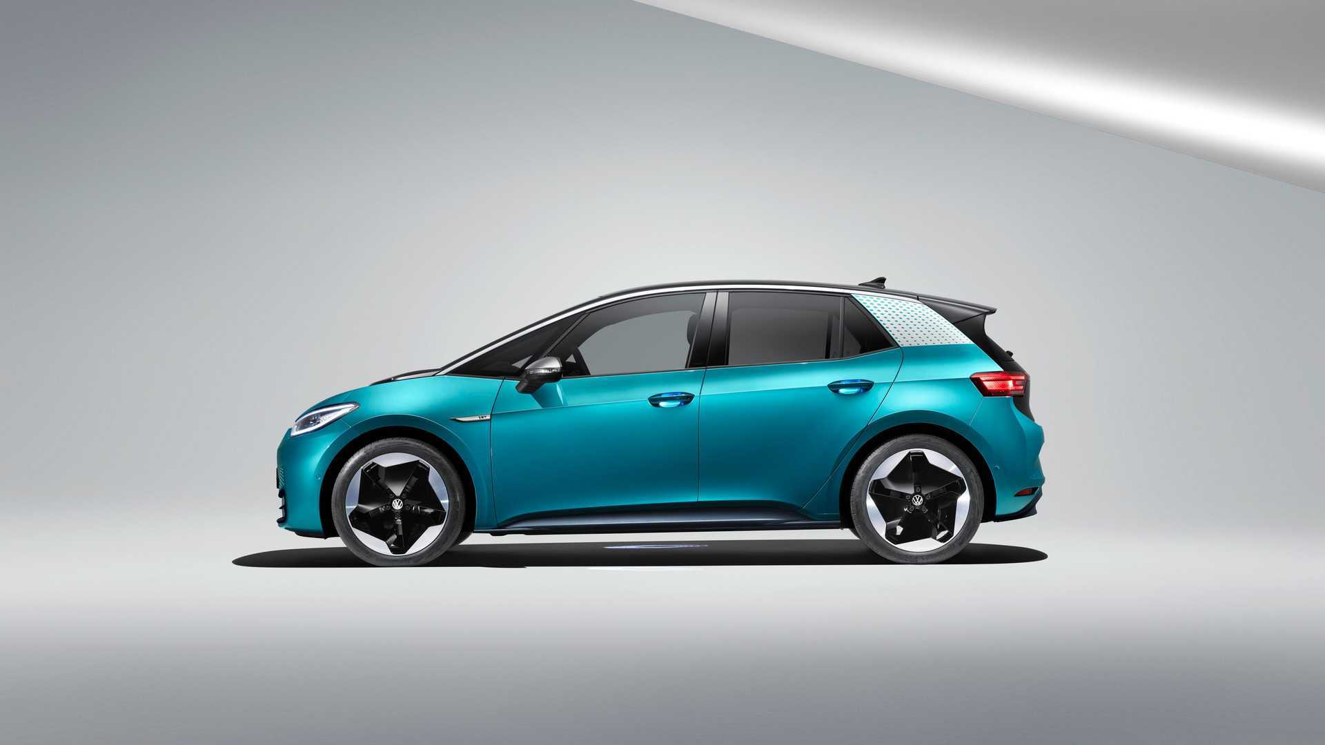 Electric Motor 2024 VW ID3 Pure Electric Car with 170 Horsepower and 5-Door 5-Seat Hatchback Body Structure Direct
