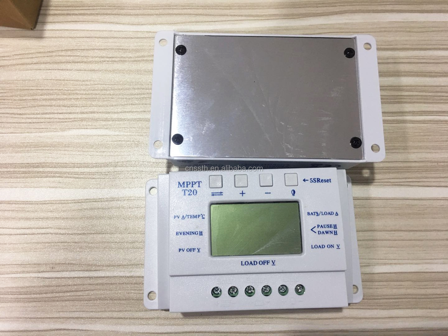48V 12V 24V 20A 250 Watt Solar Panel Charge Controller With Advanced MPPT Technology
