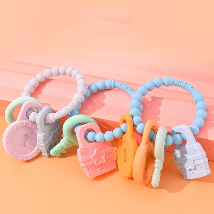 Eco Friendly Baby Silicone Products Food Grade Pacifier Clip Ring Teether