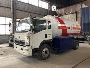 Quality HOWO 4 X 2 7 Tons LPG Tanker Truck Propane Gas Bobtail Tanker 15M3 15000L wholesale