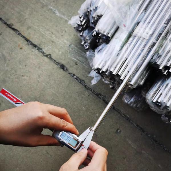 201 Stainless Steel Pipes Seamless Stainless Steel Pipes Round Steel Tube ASTM