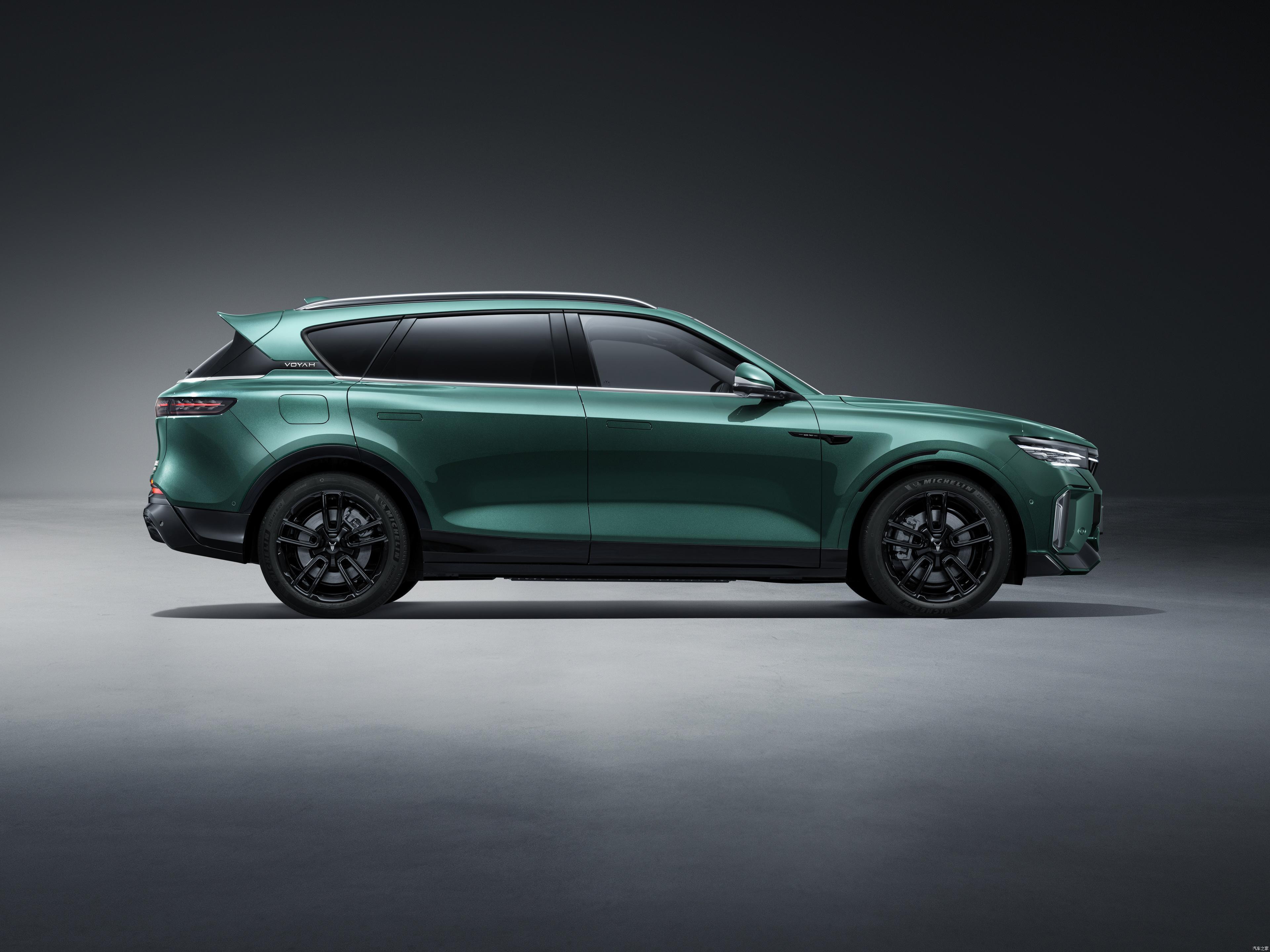 Maximum Speed 200km/h Lantu Free 2024 Ultra Long Range Intelligent Driving Edition Medium and Large SUV Plus Program