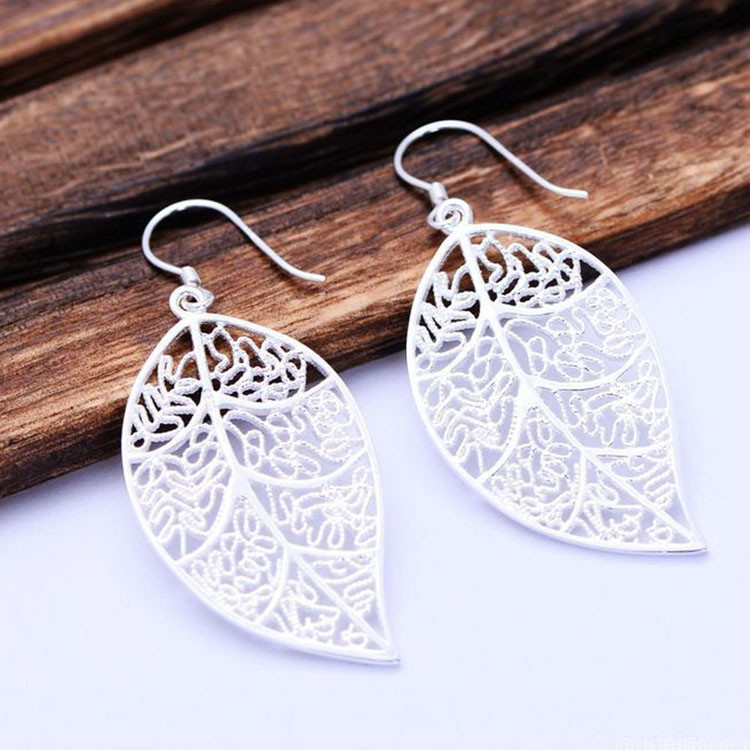 Sterling 925 Silver Leaves Design Dangle Earrings (XH057216W)