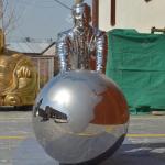 Outdoor Stainless Steel Statue Mirror Polished Modern Metal Statue for Garden