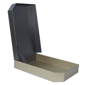 Quality Customized Size Apparel Packaging Box ISO22000 Garment Gift Box wholesale