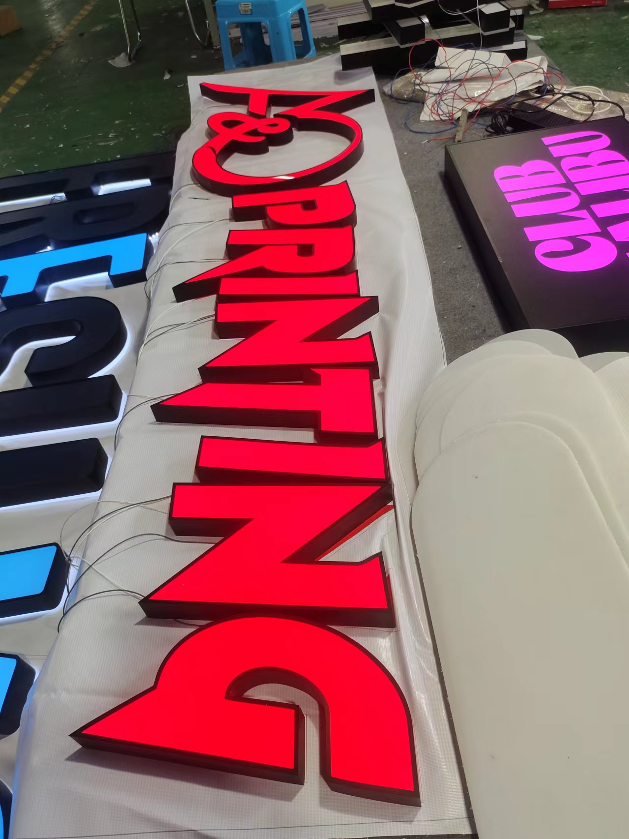 Shop logo name custom frontlit channel letter Stainless steel Acrylic LED letter sign