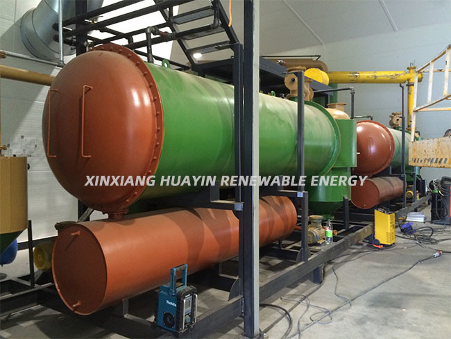 Automatic Waste Plastic Pyrolysis Plant 5 Ton Pyrolysis Equipment