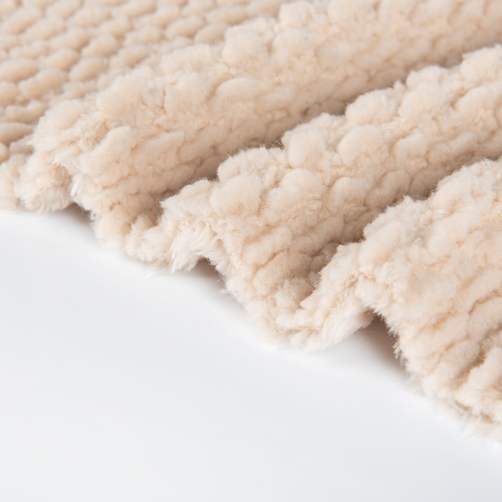 100% Polyester Soft Knitted Plush Fleece Shu Velveteen Mirco Sherpa Fabric Lightweight