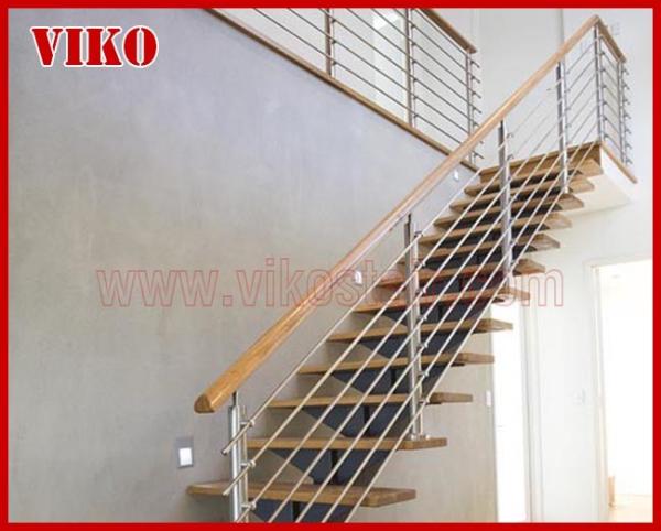 Steel Cable Stair VK86SC Wooden Handrail Treed American Oak Carbon Steel Powder
