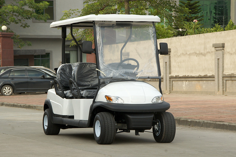 Best 4 Seat Electric Golf Cart Buggy with CE Approved