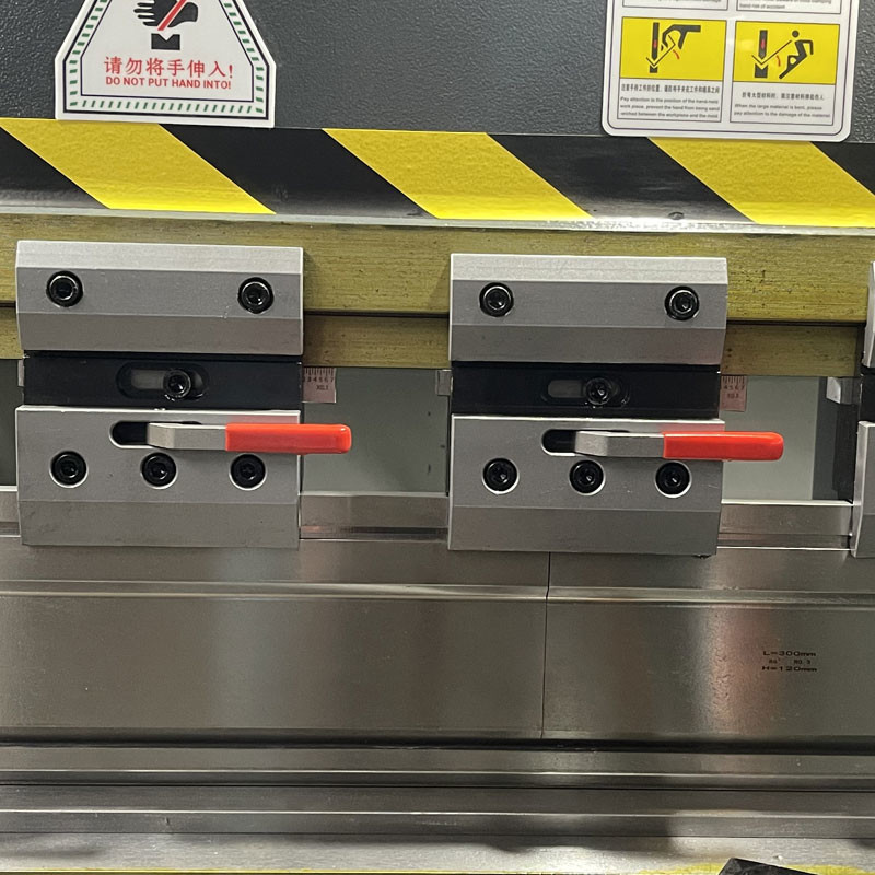 30T Hydraulic Folding CNC Press Brake Bending Machine Automatic