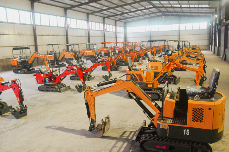 1800kg Hydraulic Mini Excavator 933mm Swing Radius for Small Crawler Excavator Market