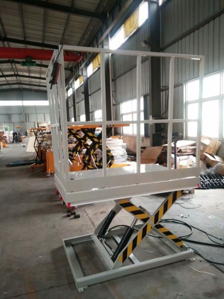 Small Scissor Lifts ,Hydraulic Dock Lifts Are Conveniently And Efficiency Load