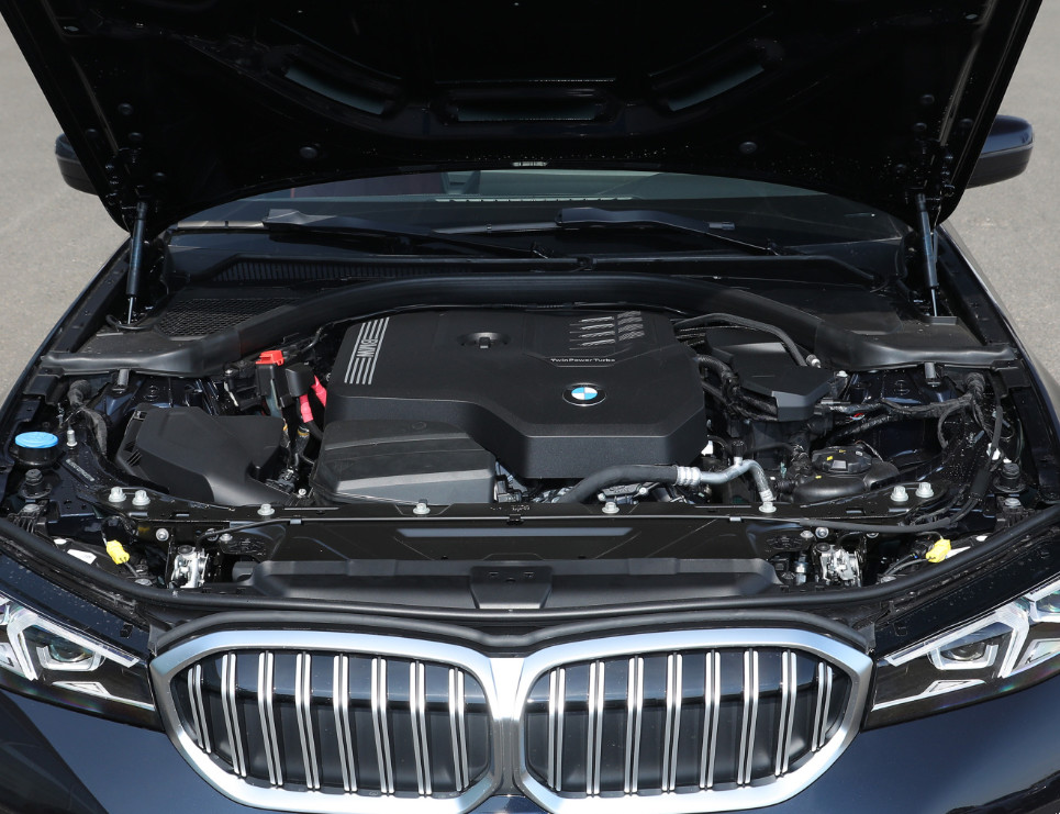 2023 New & Used Left-hand Gasoline BMW 320I M Sport Set 2.0T 156HP L4 5 Seats Cars