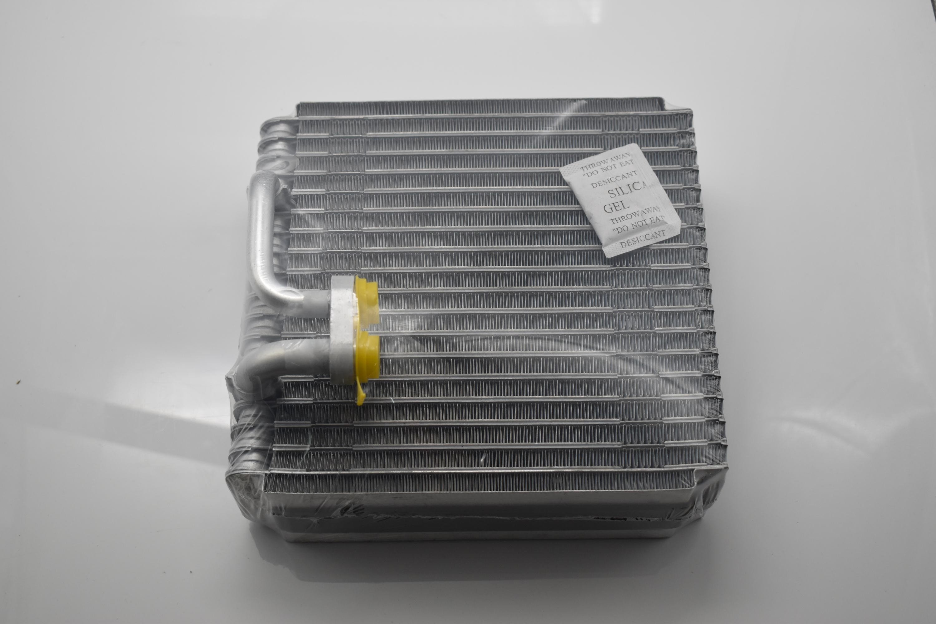 Construction Machinery Excavator Accessories Spare Parts Genuine Parts evaporator 2920-6111 For Doosan Daewoo