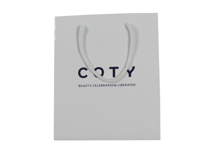 Customized Paper 98gsm Gift Bag With Handles ISO FSC Certification