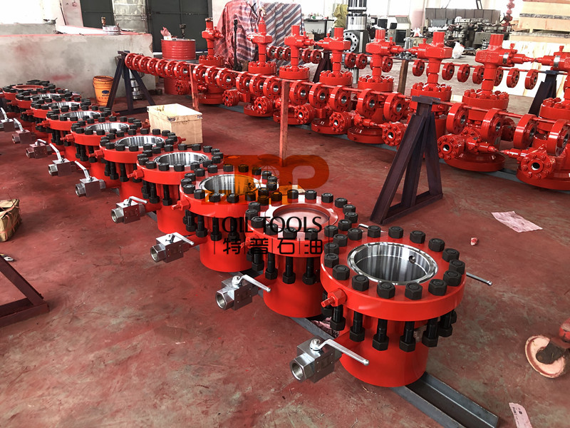 Oil Well Service Wellhead Casing Head / Tubing Head API 6A
