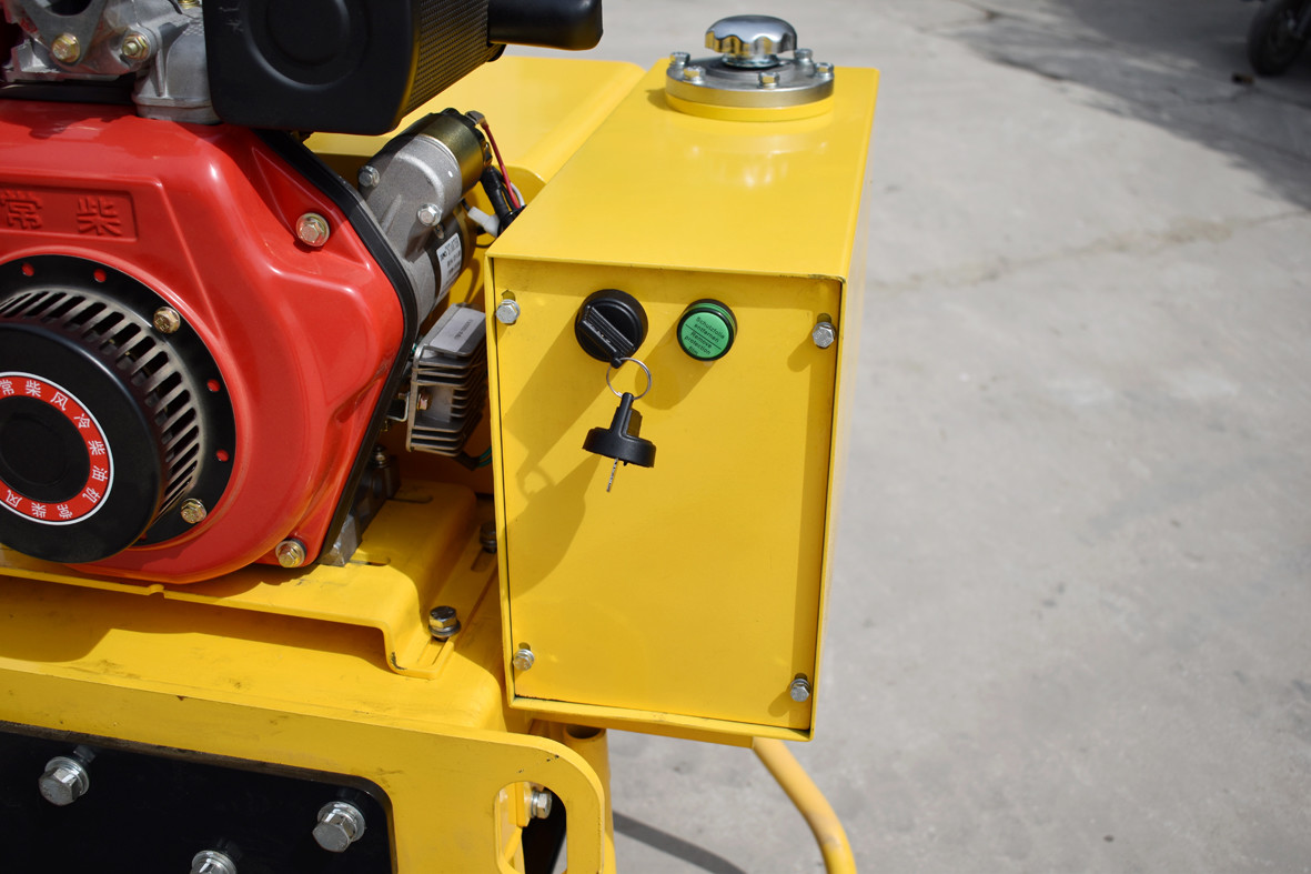 single drum vibratory roller roller steel drum compactor bomag roller