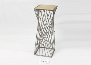 Quality Wood Surface Metal Frame Small Modern Snack Table wholesale