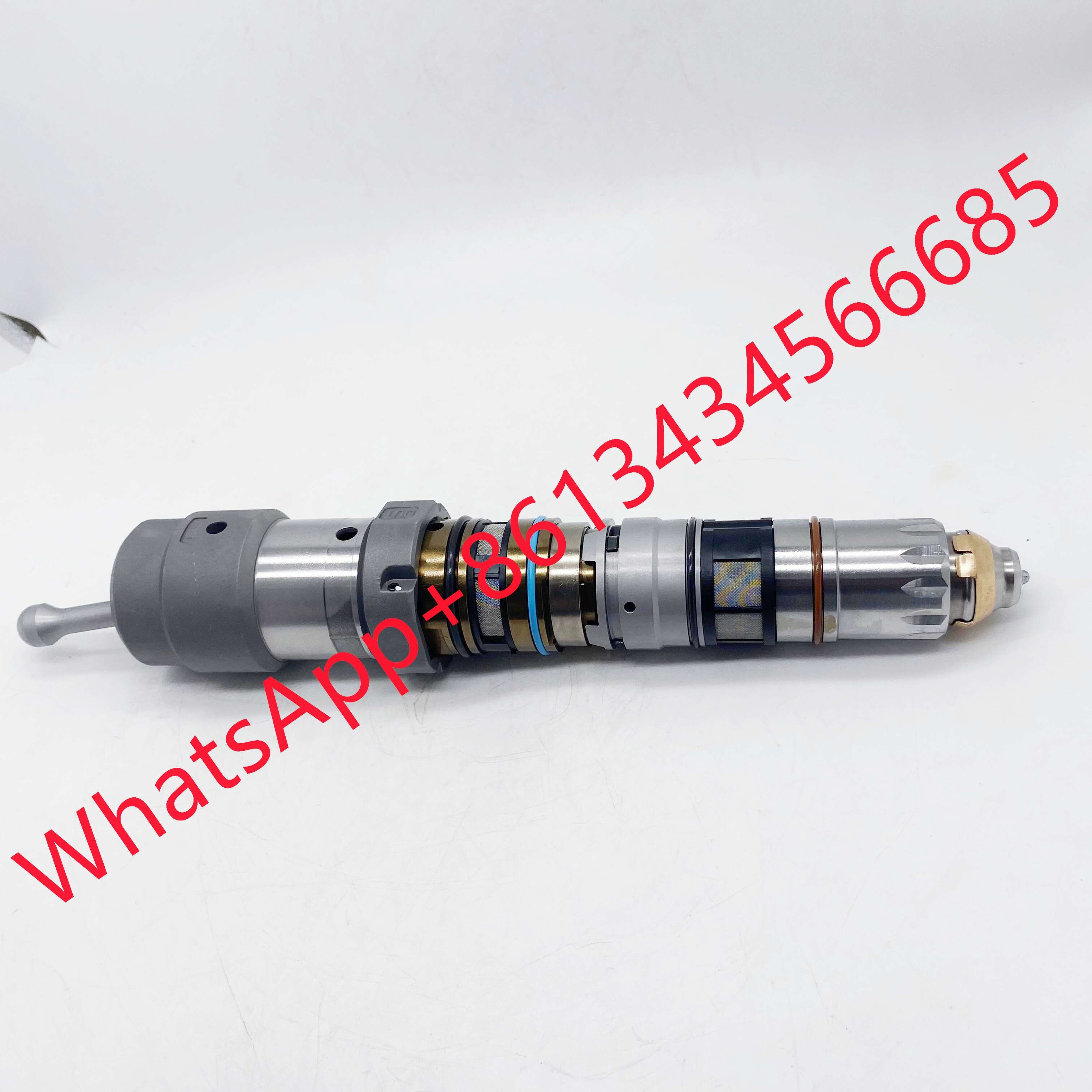 Common Rail Diesel Fuel Injector 4902827 4077076 4062090 For Cummins / Komatsu Engine QSK23 / SA6D170E-3