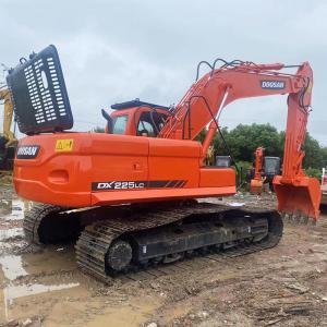 Quality DX225LC DX225 Used Doosan Excavators 22T Excavator Crawler Excavator Types 1.28m3 wholesale