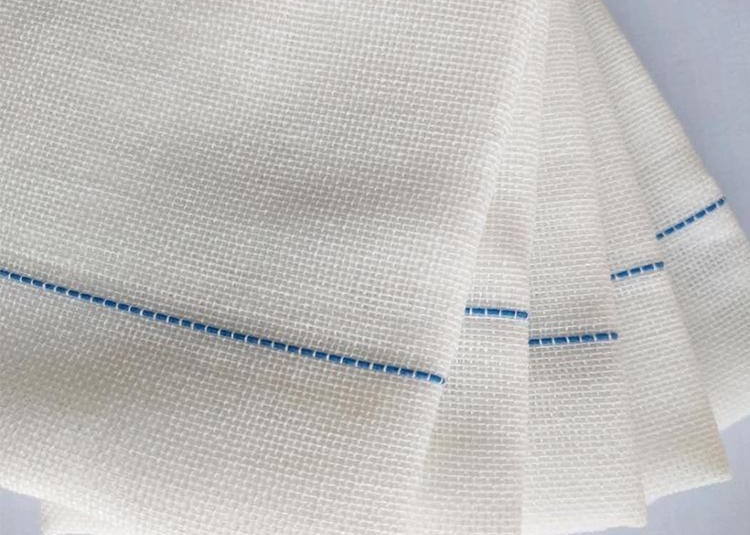 X Ray Detectable 10cmx20cm Sterile Gauze Pads Squares Clean Or Cover Minor Wounds
