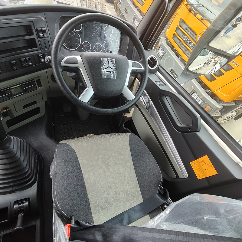351HP - 450HP Howo 8x4 Dump Truck High Horsepower Sinotruk Howo 8x4