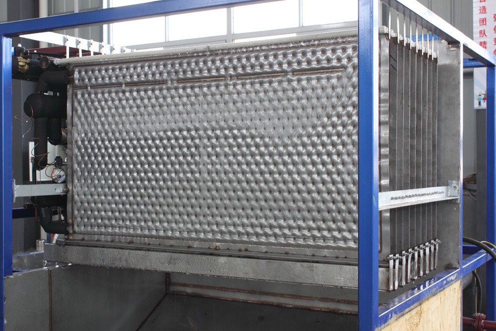Focusun 5 Ton Ice Manufacturing Machine with Bitzer Compressor 2000*1800*2200mm