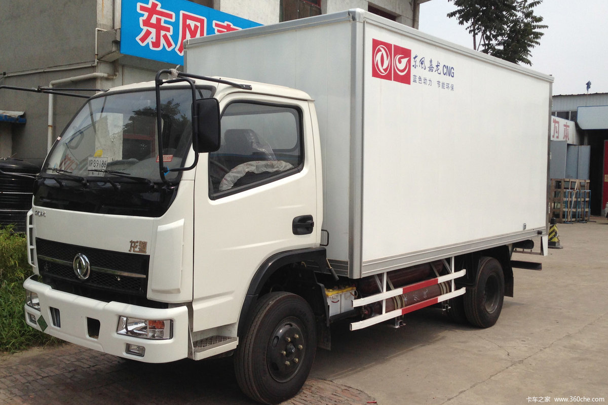 4X2 Cummins Engine Manual Automatic Euro 4 CNG Left Cargo Truck For Dongfeng Mini Van