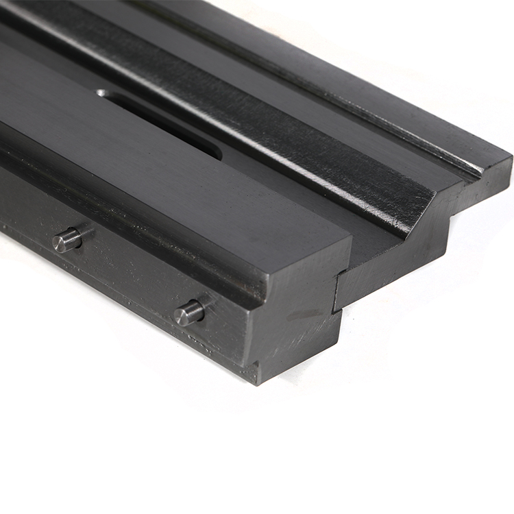 835mm Upper Mold Radius Tool Holder Bending Dies For Hydraulic Press