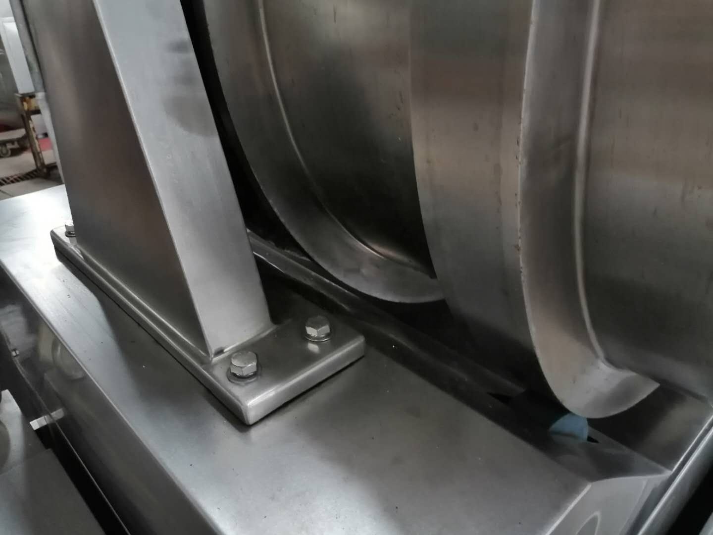 Industrial 2D Food Grade Drum Mixer For Pharmaceutical Industry-pharma production line