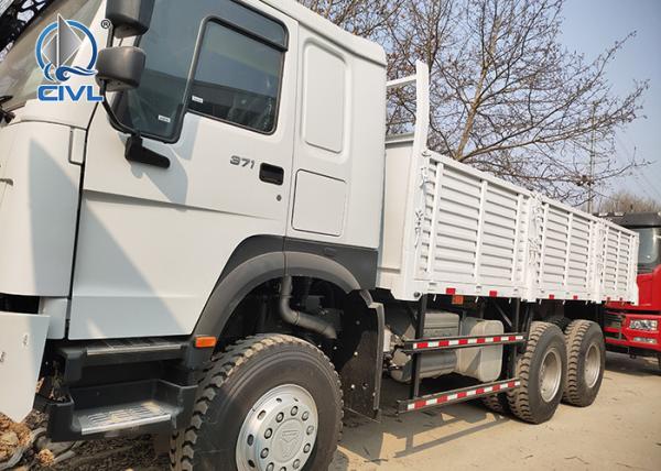 10 Tires SINOTRUK HOWO Cargo Truck Euro 2 LHD 6X4 336HP HW76 Cabin Sidewall