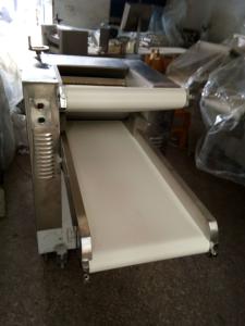 Quality Stainless Steel Croissant Manual Automatic Dough Sheeter Roller Machine 300kg/h wholesale