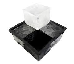 Fancy reusable silicone 4 square ice cube tray high quality silicone food gtade ice mold bar tool wine tool