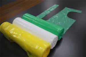 Quality Water Resistant Disposable Plastic Aprons for Food / Cleaning / Hospital Industry wholesale