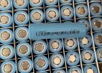 2500mAh 3.7V Max 6A Continuous Charge Cylindrical Lithium Ion Battery 18650