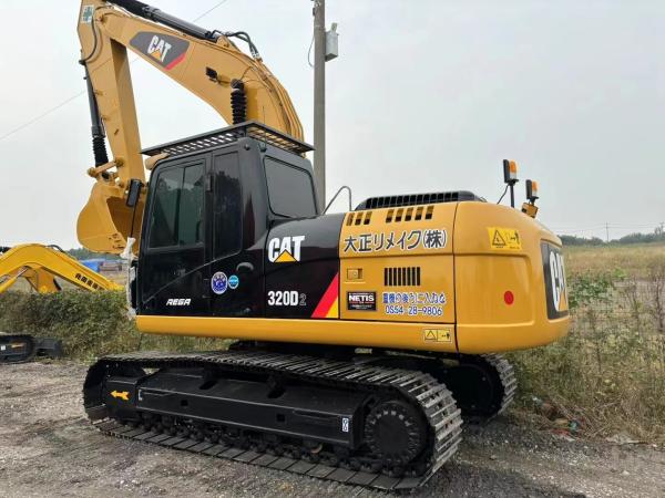 Used CAT 320D2 Excavator 20 Ton 103kW 2020 9465mm Length 2805mm Width Good