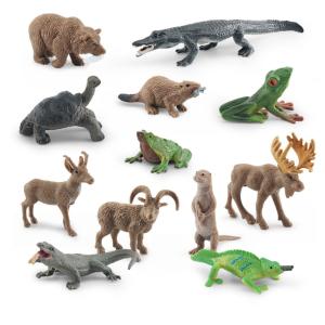 Quality Wildlife Animal Model Toys 12 PCS Mini Tortoise Tree Frog Bullfrog Chameleon Elk Figurine Family Party Favors wholesale