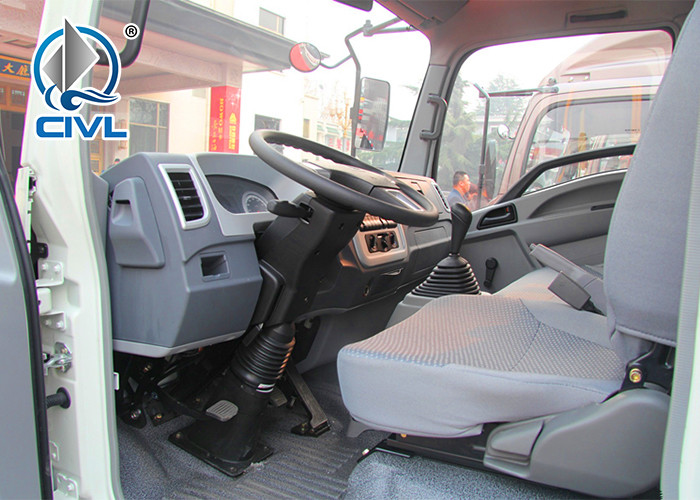 8-10light Duty Cargo Truck 6 Tires 4x2 Euro3 High Efficiency Light Van Cargo Trucks18 Foot Box Truck