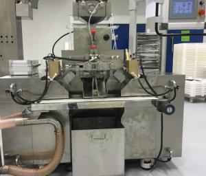 China Small 4 Inch Cosmetic Skin Care Soft Gel Capsule Filling Machine For Small Batch Production on sale
