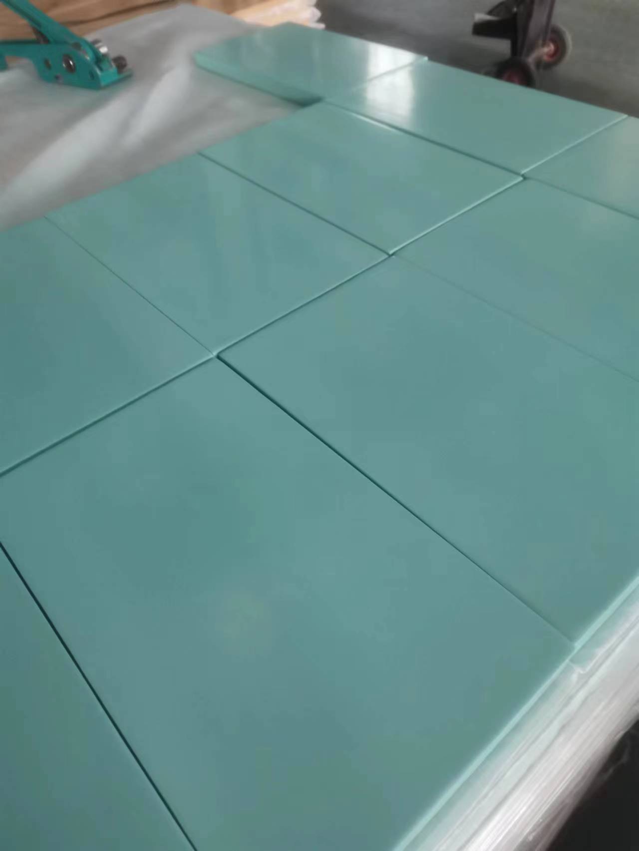 Finished Custom Colors Pine Wood Panel Decorative Wood Panels for Commercial Spaces