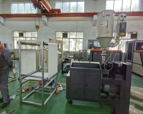 PP Non Woven Making Machine , High Filtration Melt Blown Non Woven Fabric