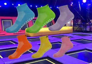 Quality Lejump Indoor Trampoline Park Grip Socks , Skyzone Jumping Socks , Oxygen Free Jumping Bounce Socks wholesale