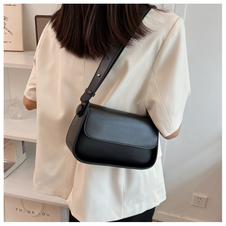 Main Material PU Women's Satchel Brans Handbag Fashion Luxury Shoulder Bag for Dating
