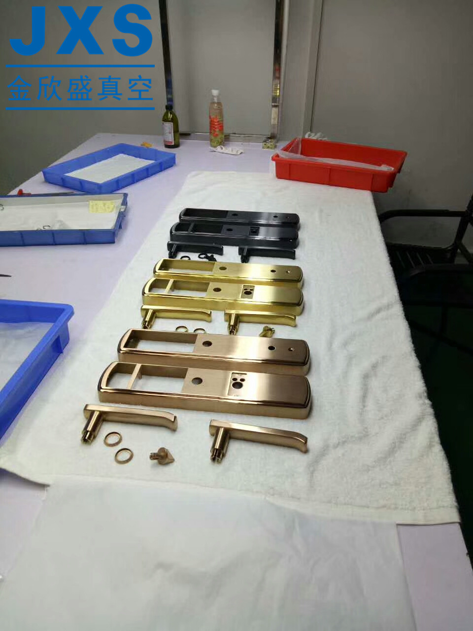 Door Fitting Handle Hinge Accessory Titanium Plating Machine