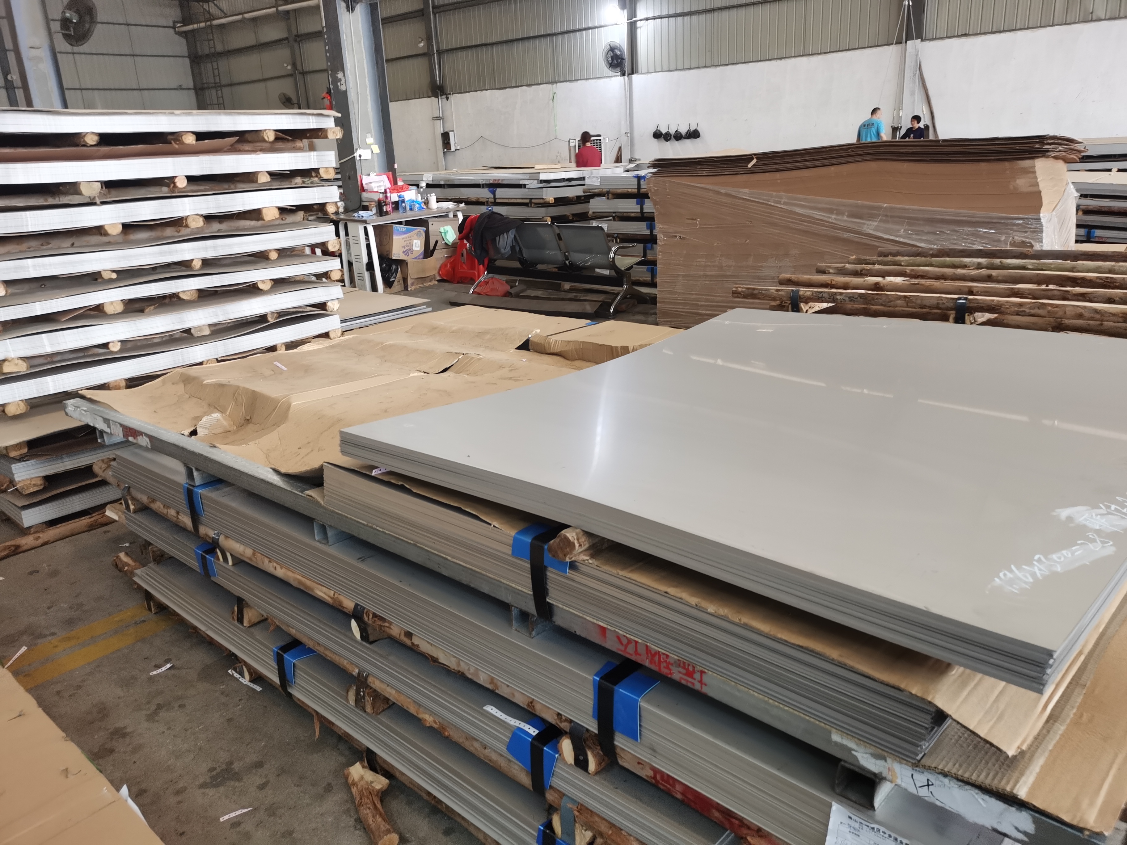 Cold Rolled 446 S12550 SUH446 16Cr25N X15CrN26 Stainless Steel Flat Sheet Clad Plate Strip