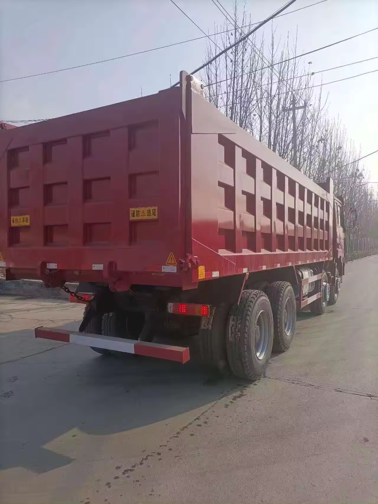 Used Shacman F3000 8x4 Tipper Truck Dump Truck with Refurbished and 10 Forward Shift